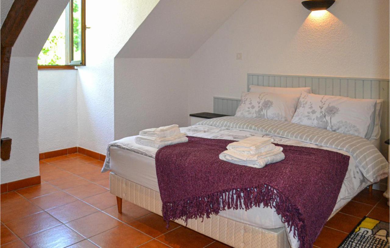 1 Bedroom Cozy Apartment In Vitrac ヴィトラック エクステリア 写真