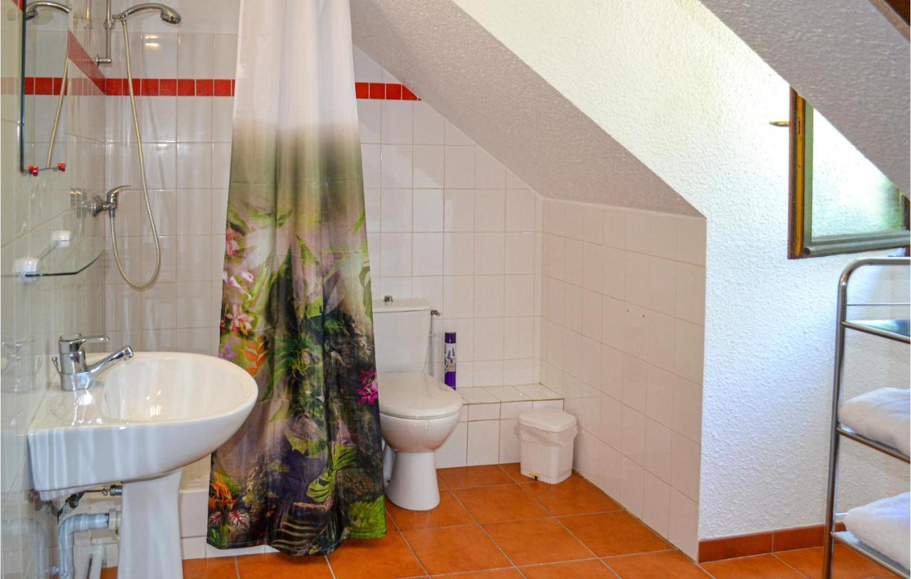 1 Bedroom Cozy Apartment In Vitrac ヴィトラック エクステリア 写真